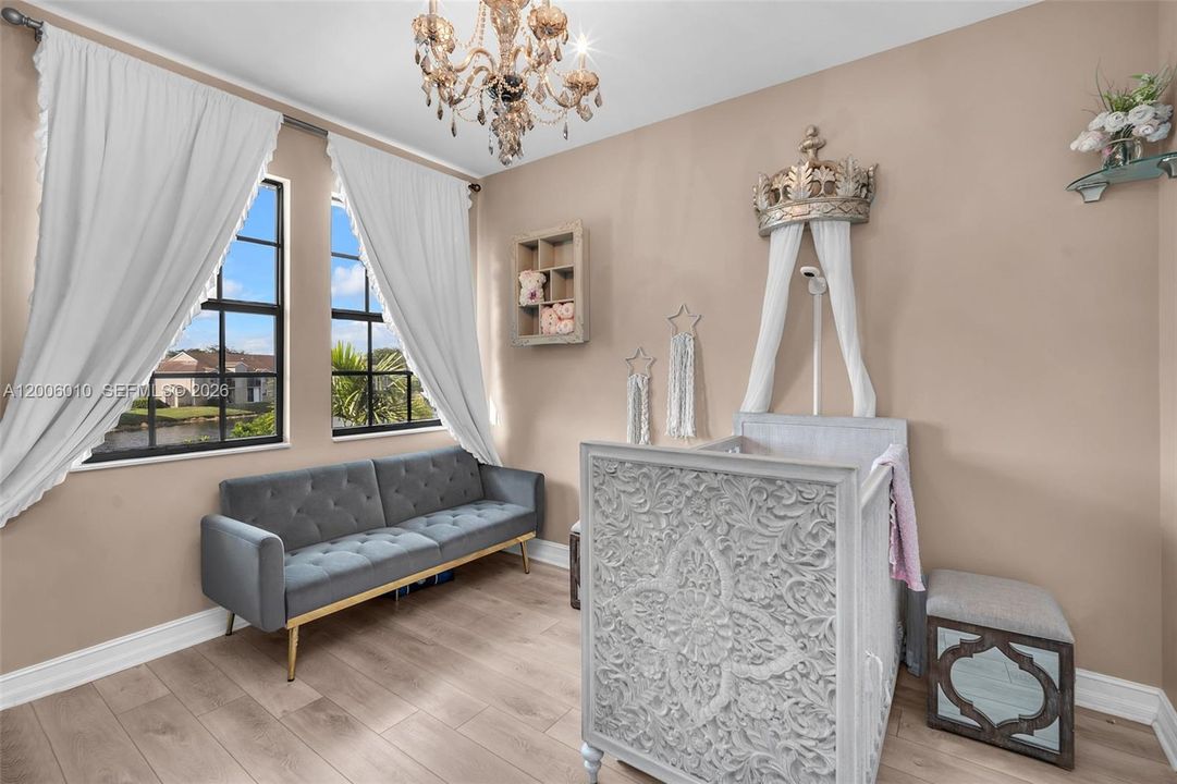 В аренду: $6,490 (4 спален, 3 ванн, 2397 Квадратных фут)