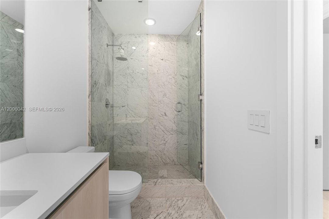 For Sale: $4,150,000 (5 beds, 5 baths, 2887 Square Feet)
