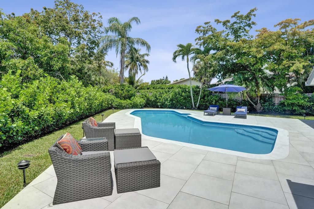 Tropical oasis