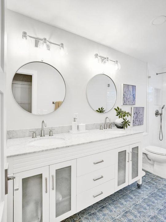 Bathroom 2