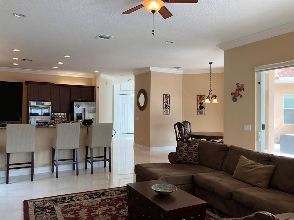 Kitchen / Family Room