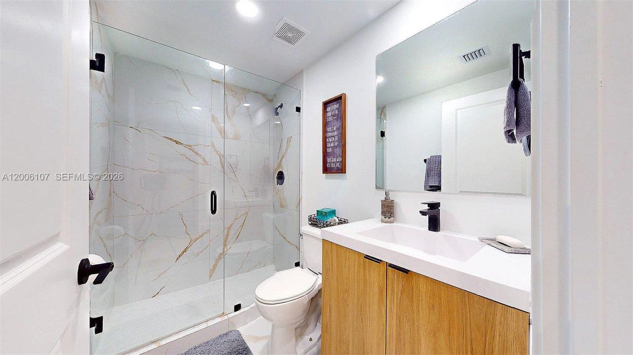 Active With Contract: $3,799 (5 beds, 3 baths, 1810 Square Feet)