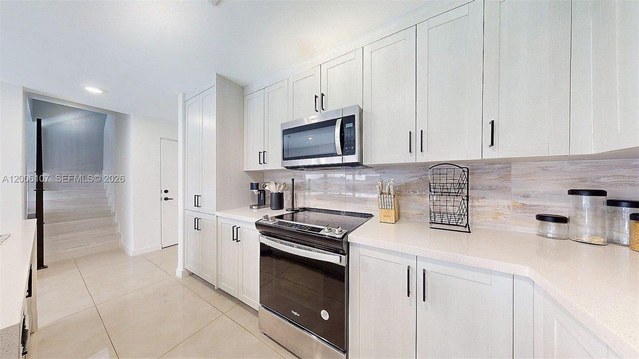 Active With Contract: $3,799 (5 beds, 3 baths, 1810 Square Feet)