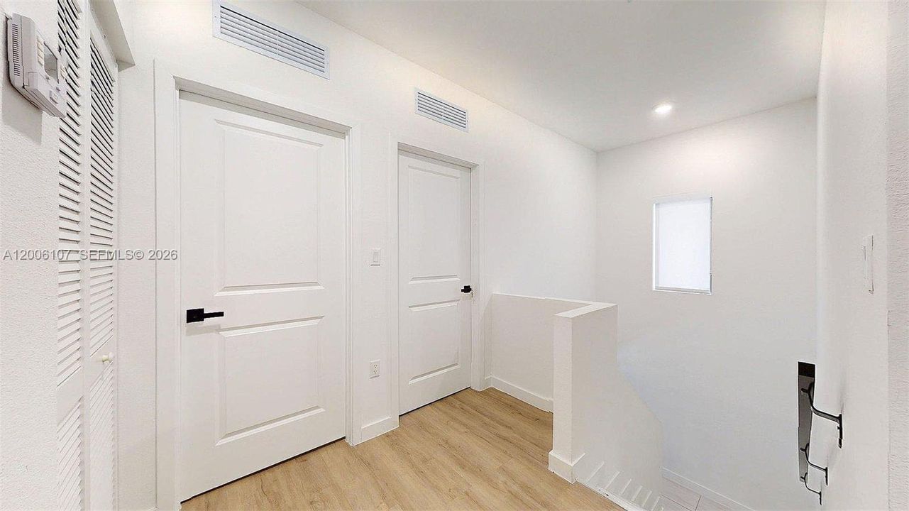 Active With Contract: $3,799 (5 beds, 3 baths, 1810 Square Feet)