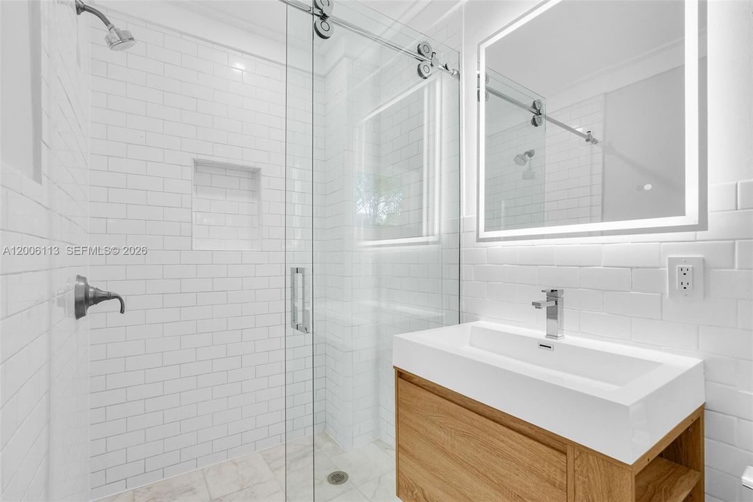 En Venta: $1,399,000 (3 camas, 2 baños, 1510 Pies cuadrados)