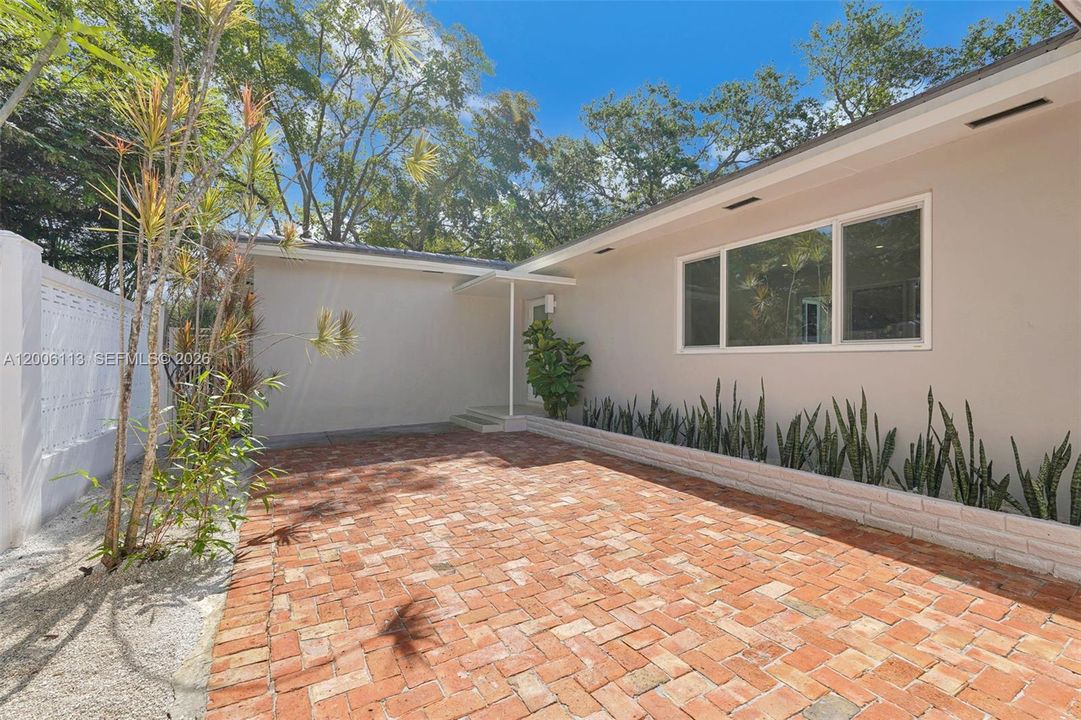 En Venta: $1,399,000 (3 camas, 2 baños, 1510 Pies cuadrados)