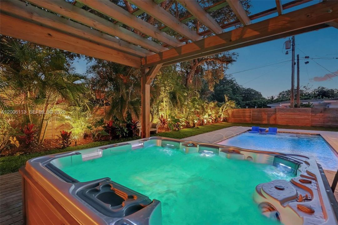 En Venta: $1,399,000 (3 camas, 2 baños, 1510 Pies cuadrados)