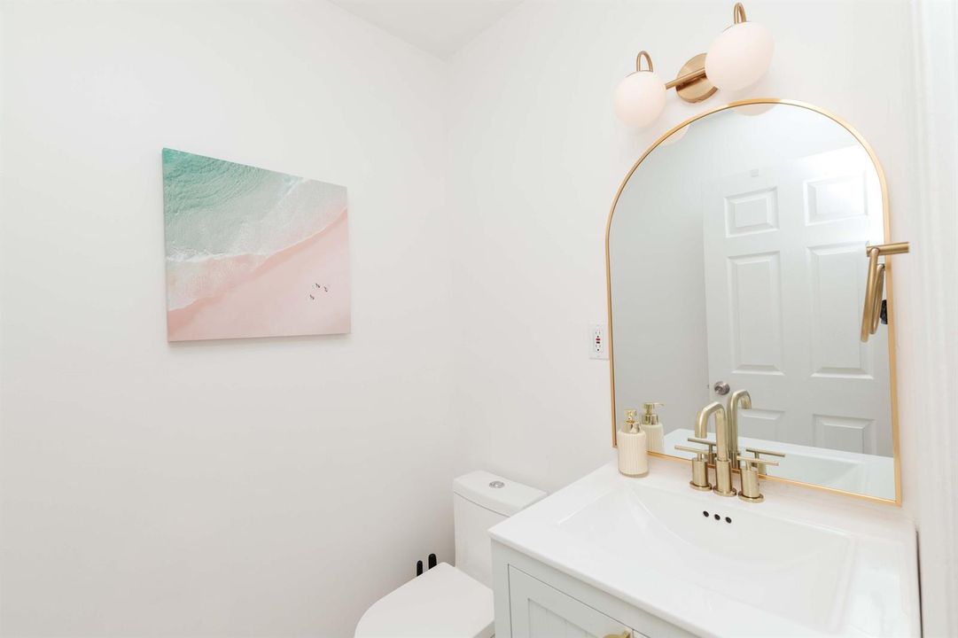 3057 bathroom 4