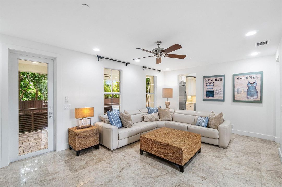 023-1108CoconutRow-DelrayBeach-FL-33483-