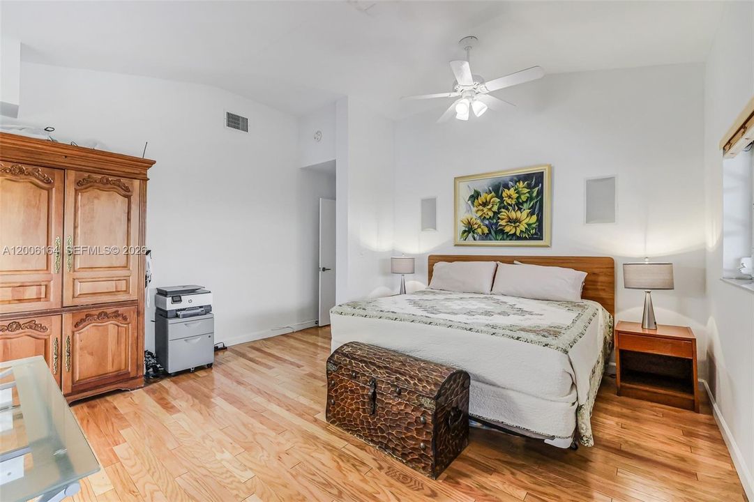 primary bed
