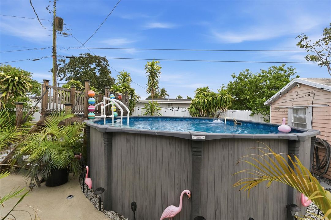 Activo con contrato: $640,000 (3 camas, 1 baños, 1062 Pies cuadrados)