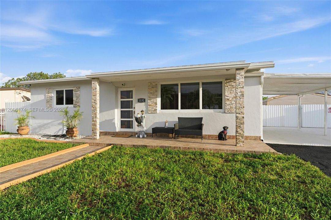 Activo con contrato: $640,000 (3 camas, 1 baños, 1062 Pies cuadrados)