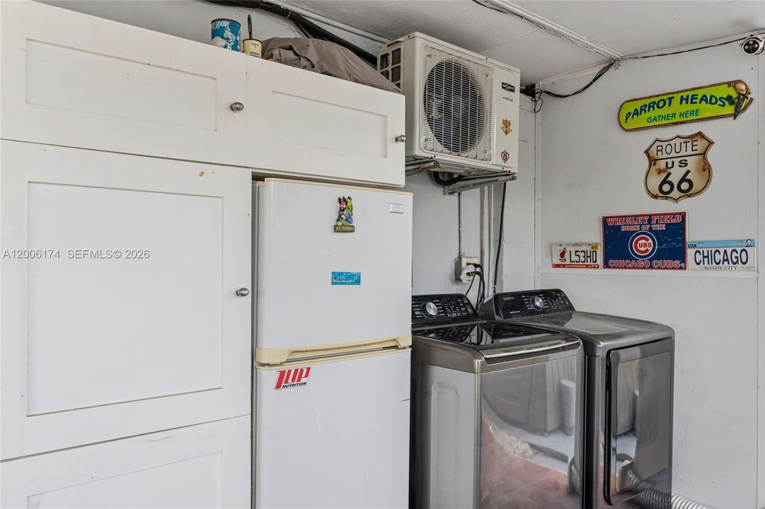 Activo con contrato: $640,000 (3 camas, 1 baños, 1062 Pies cuadrados)