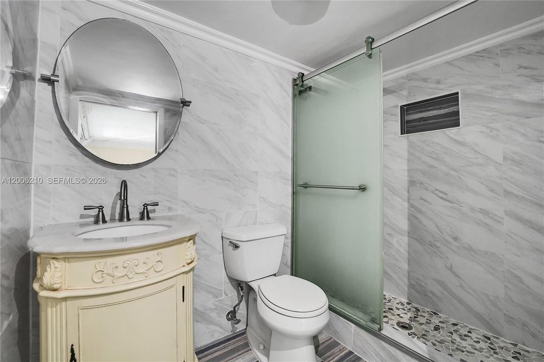 Fully renovated master bathroom