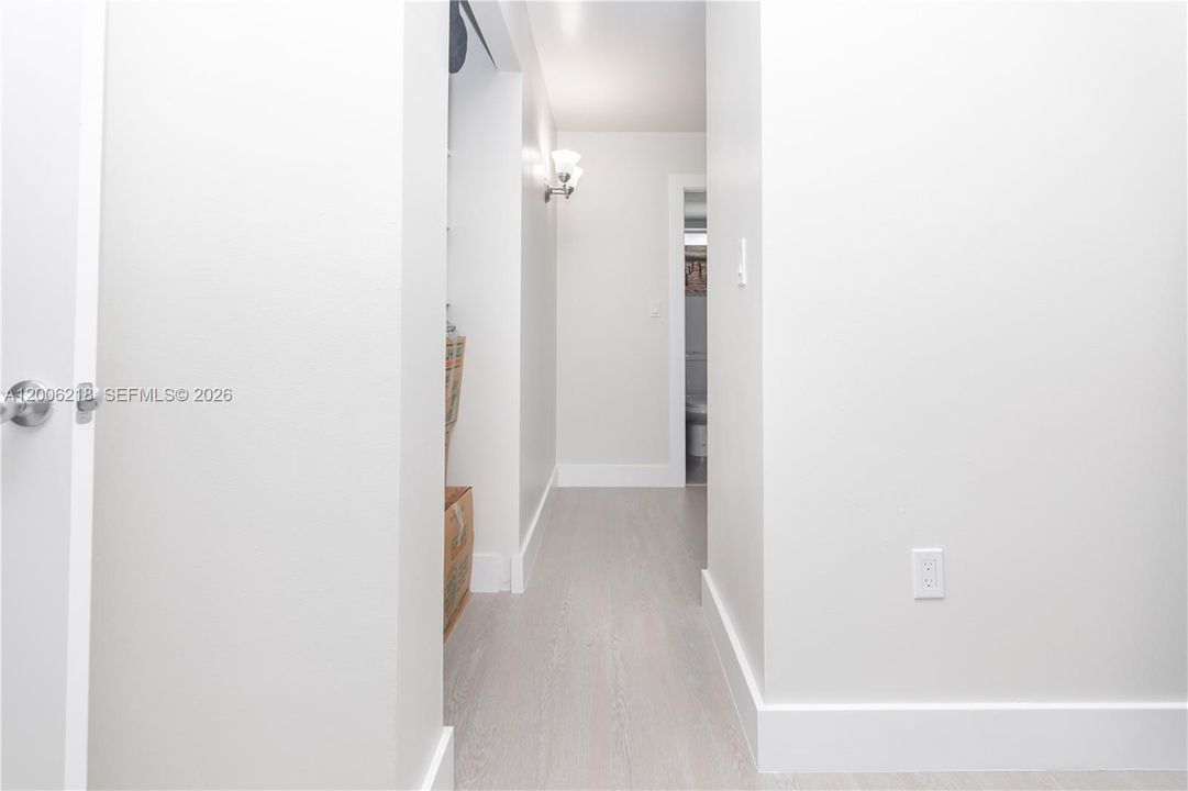 En Venta: $215,000 (1 camas, 1 baños, 812 Pies cuadrados)