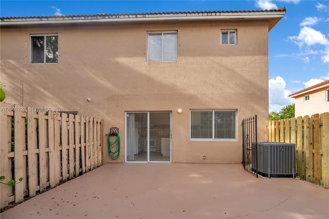 En Renta: $2,850 (3 camas, 2 baños, 1462 Pies cuadrados)