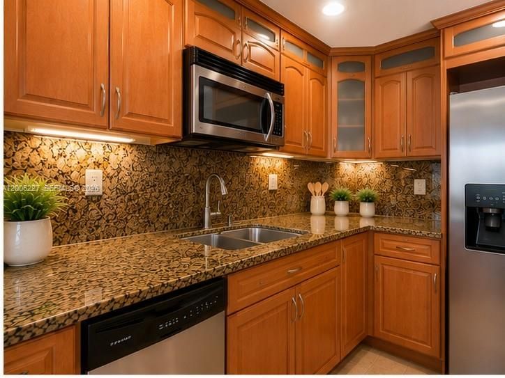 En Renta: $3,400 (4 camas, 3 baños, 1492 Pies cuadrados)