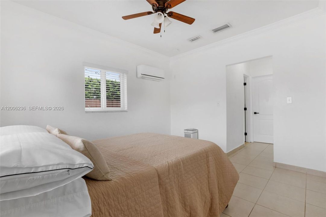Active With Contract: $775,000 (4 beds, 4 baths, 2400 Square Feet)