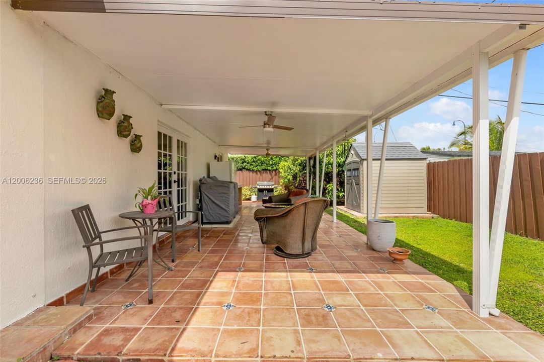 Active With Contract: $775,000 (4 beds, 4 baths, 2400 Square Feet)
