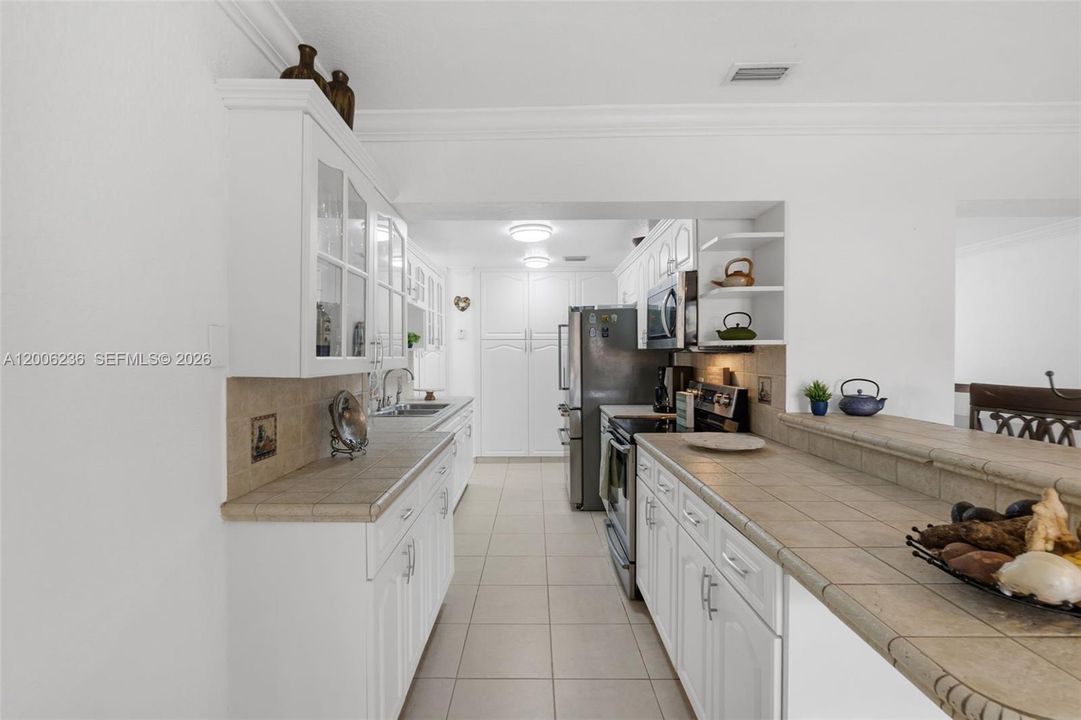 Active With Contract: $775,000 (4 beds, 4 baths, 2400 Square Feet)