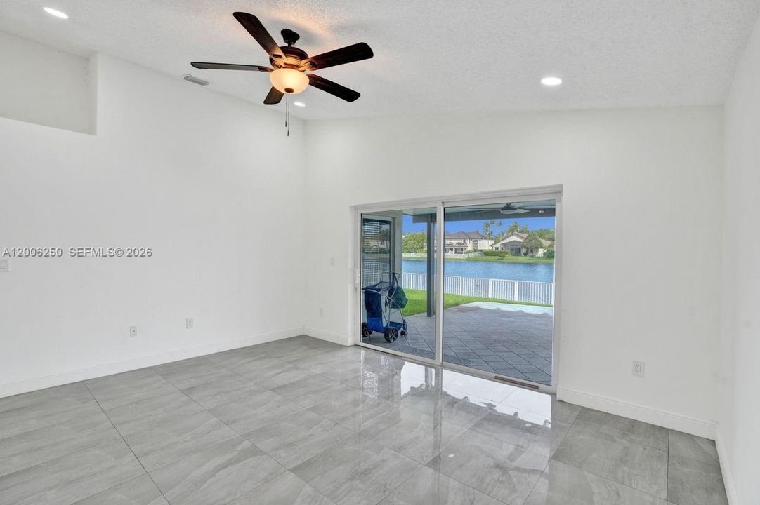 For Sale: $779,000 (3 beds, 2 baths, 1731 Square Feet)
