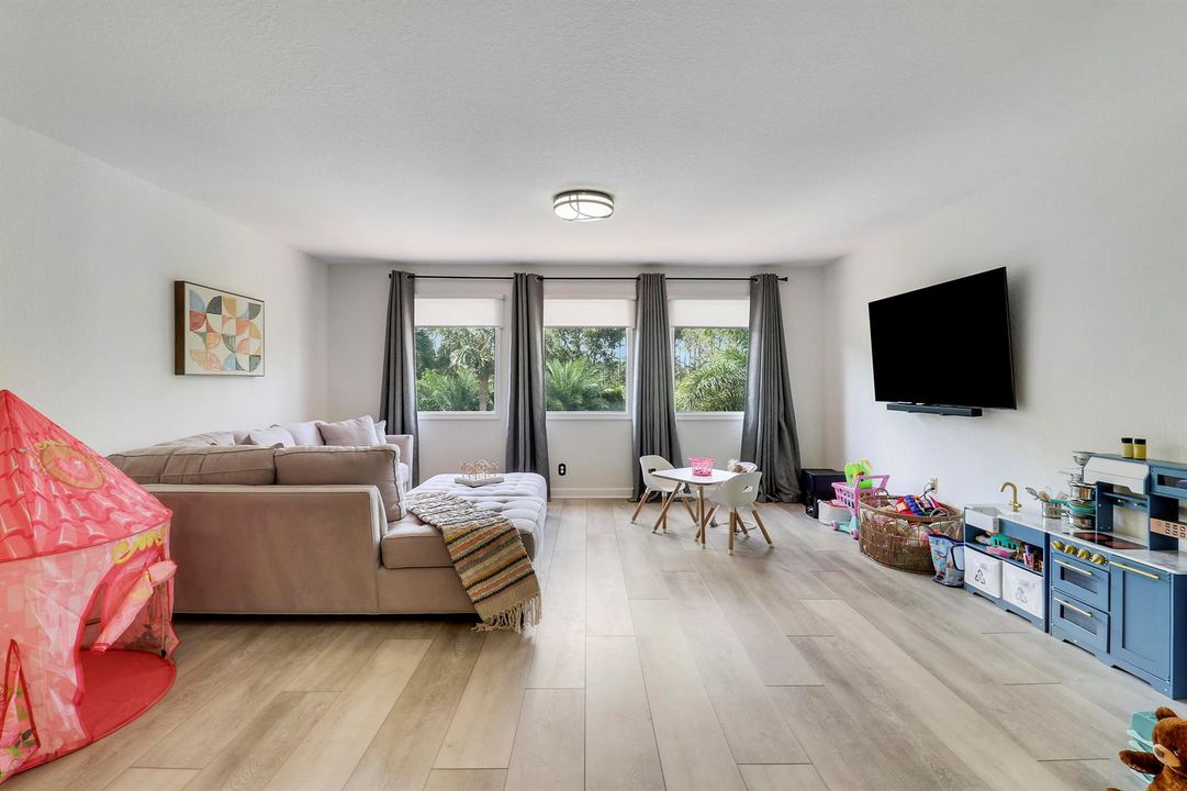 Upper Loft Play Area