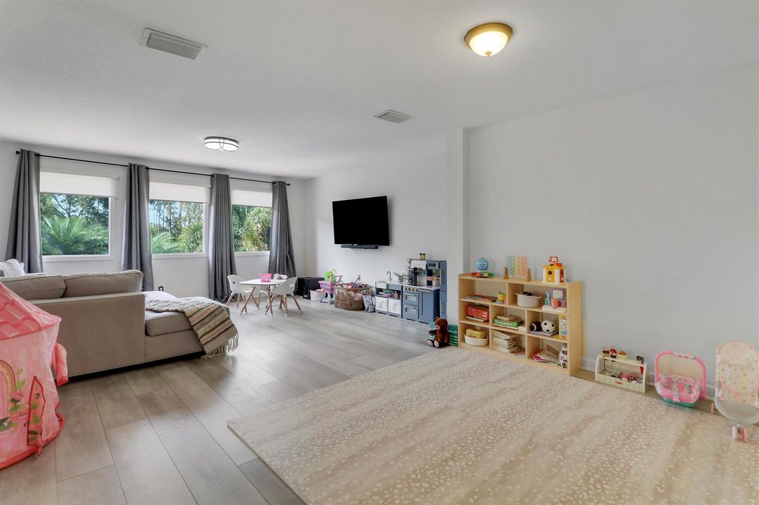 Upper Loft