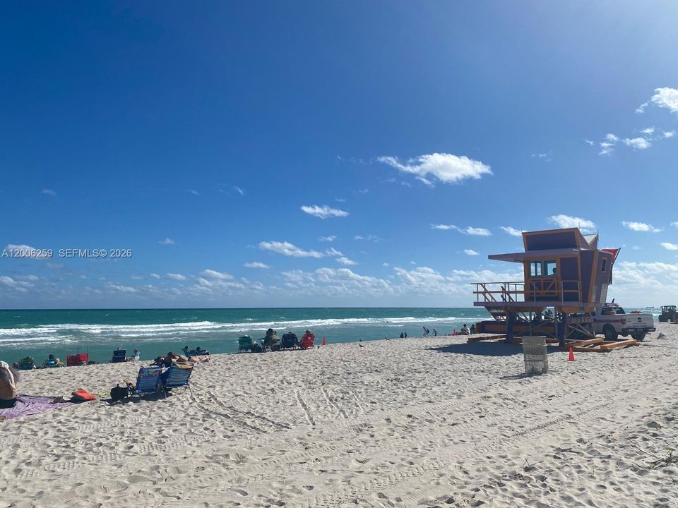 Beach Service with Discount for Residents