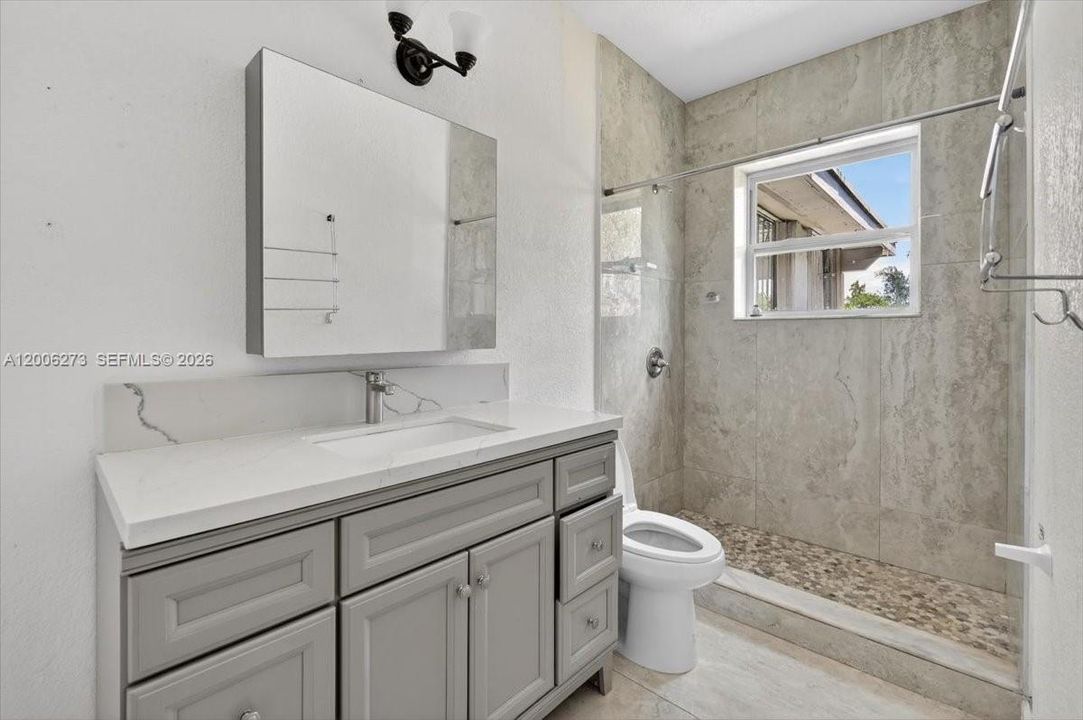 For Sale: $1,200,000 (3 beds, 2 baths, 2844 Square Feet)