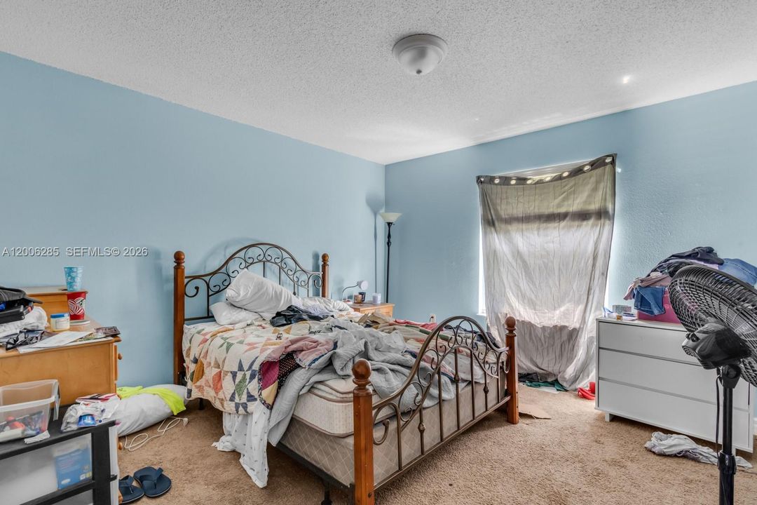 Recently Sold: $1,199,000 (0 beds, 0 baths, 0 Square Feet)