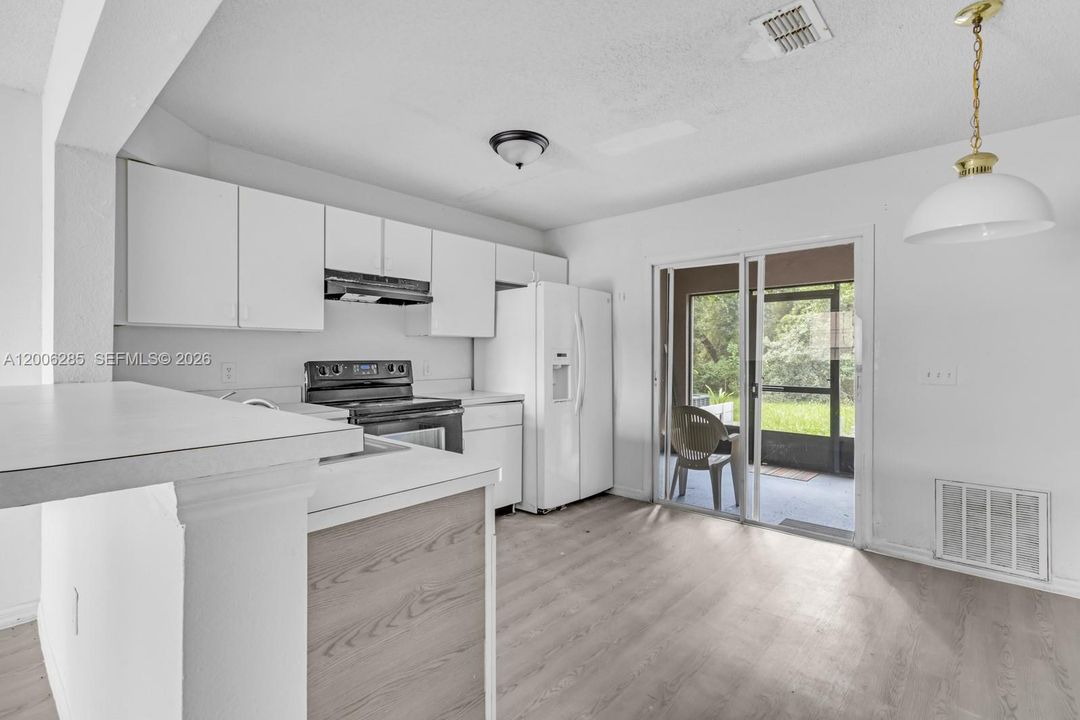 Recently Sold: $1,199,000 (0 beds, 0 baths, 0 Square Feet)