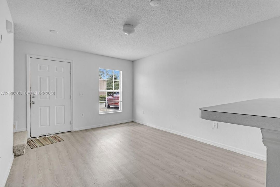 Recently Sold: $1,199,000 (0 beds, 0 baths, 0 Square Feet)