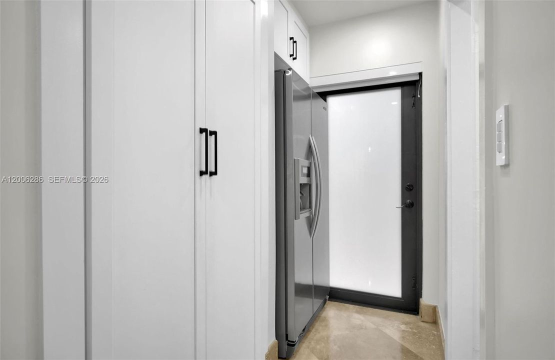 For Rent: $6,500 (3 beds, 2 baths, 1698 Square Feet)