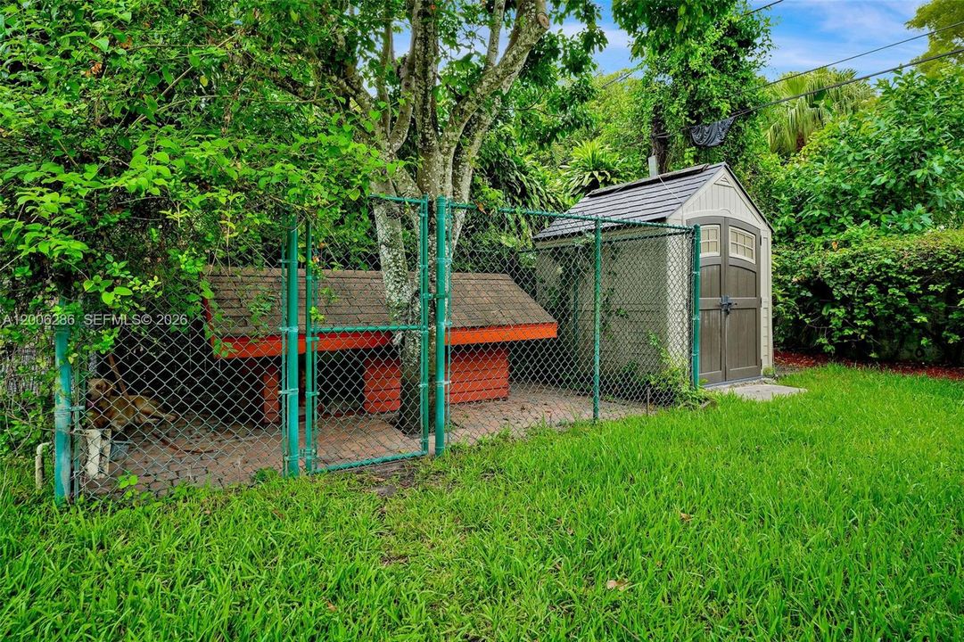 For Rent: $6,500 (3 beds, 2 baths, 1698 Square Feet)