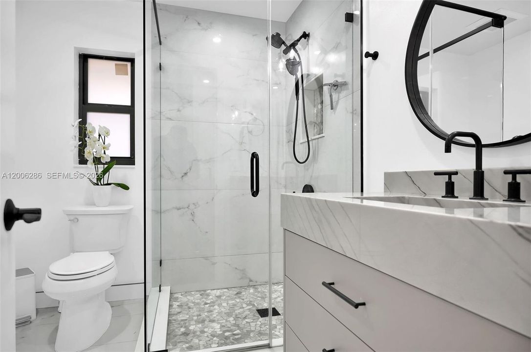For Rent: $6,500 (3 beds, 2 baths, 1698 Square Feet)