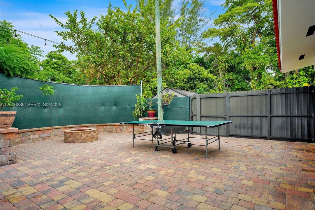 For Rent: $6,500 (3 beds, 2 baths, 1698 Square Feet)