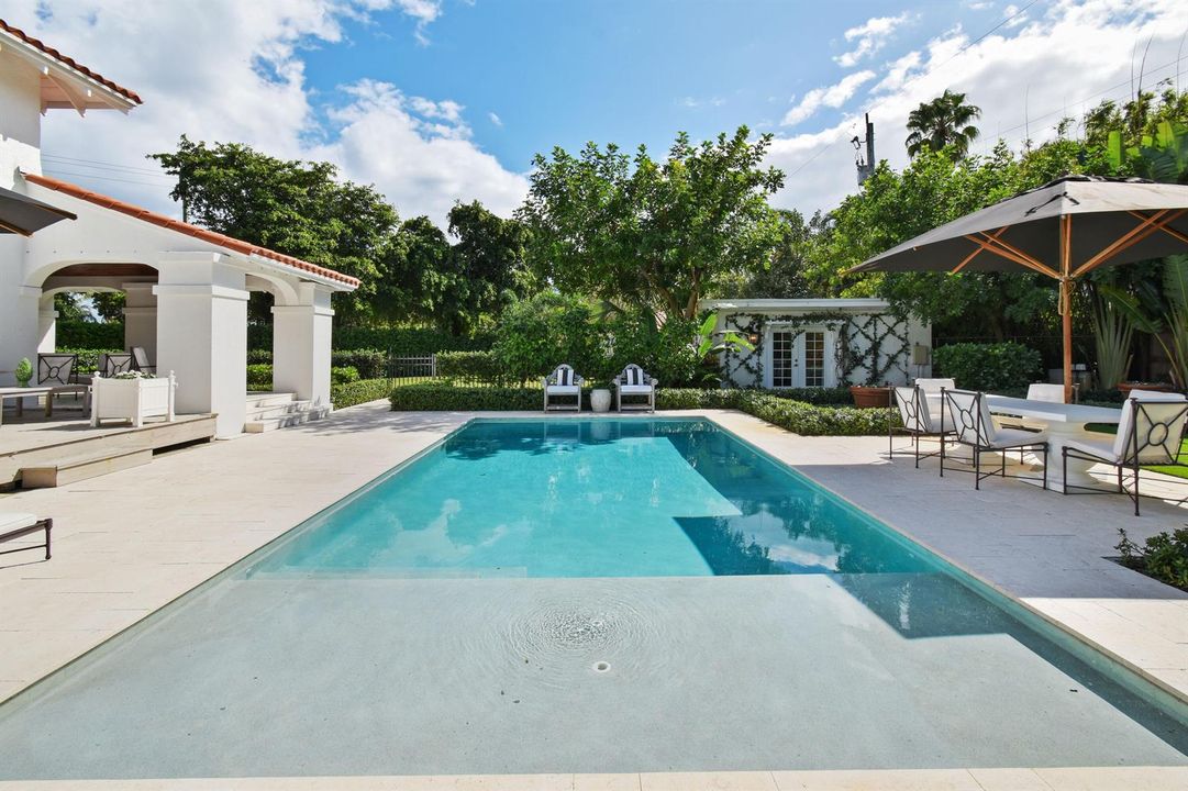 300BuckinghamDrive_36