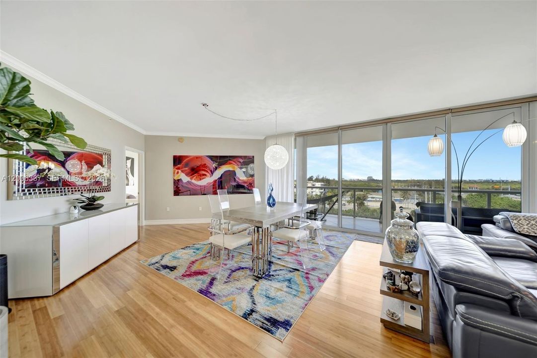 For Rent: $7,500 (2 beds, 2 baths, 1988 Square Feet)