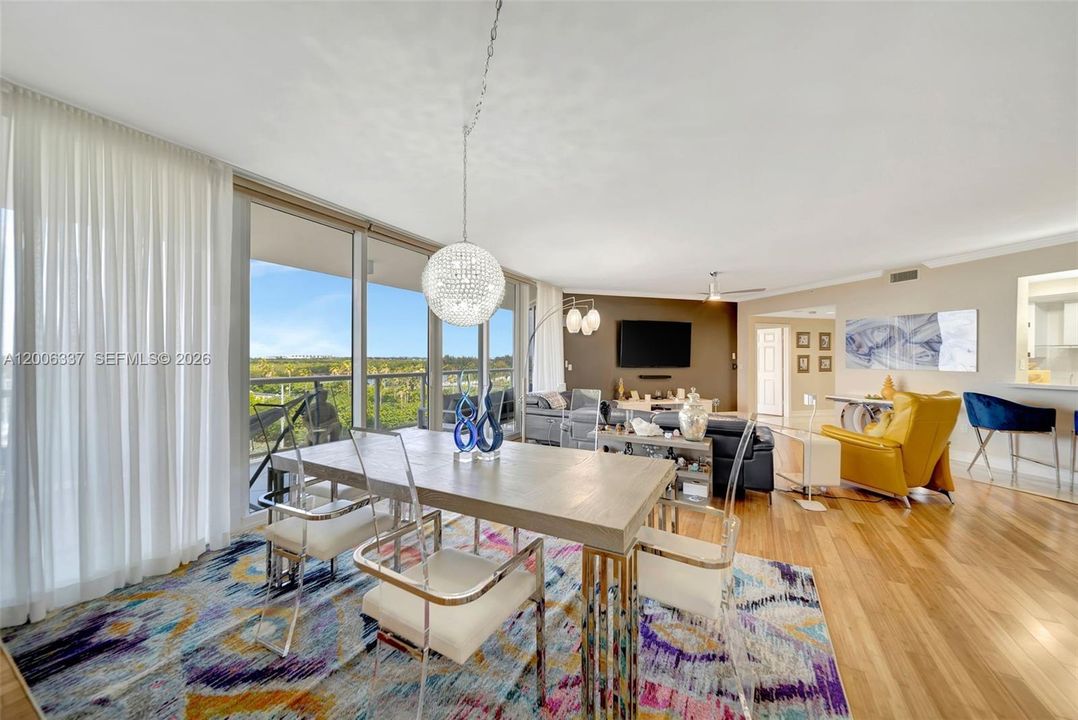 For Rent: $7,500 (2 beds, 2 baths, 1988 Square Feet)