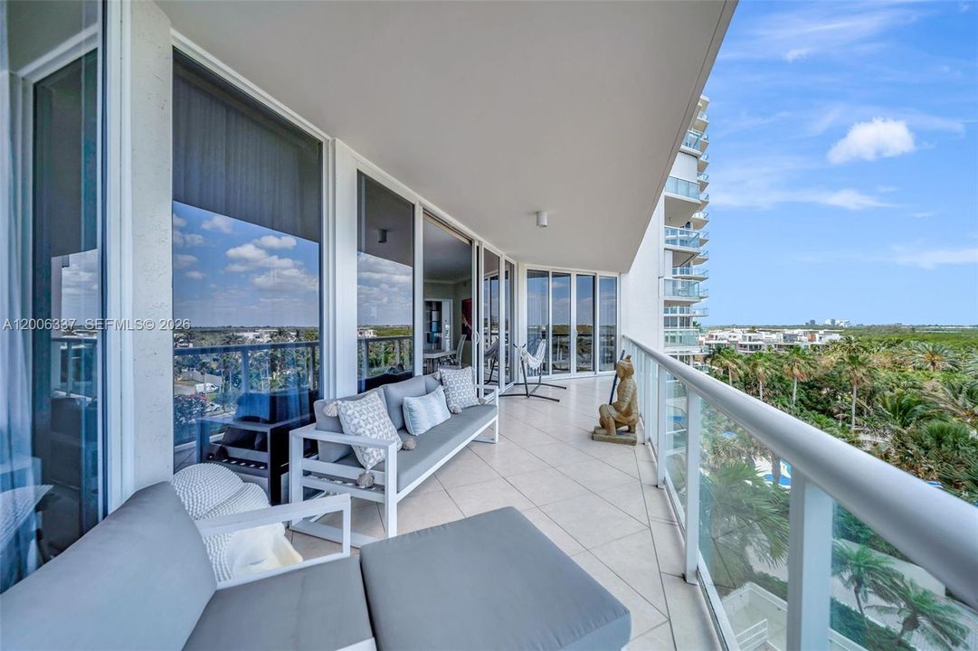 For Rent: $7,500 (2 beds, 2 baths, 1988 Square Feet)
