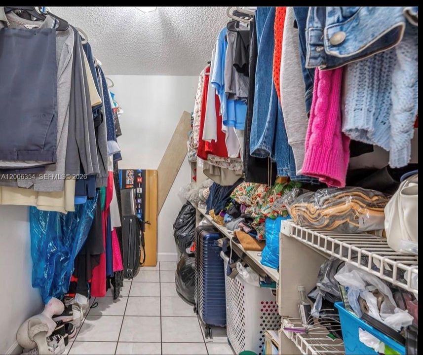 For Sale: $109,000 (2 beds, 2 baths, 1120 Square Feet)