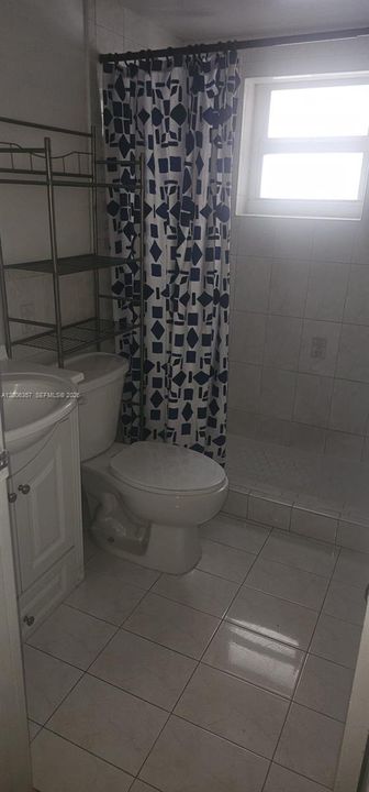 В аренду: $1,200 (1 спален, 1 ванн, 1061 Квадратных фут)