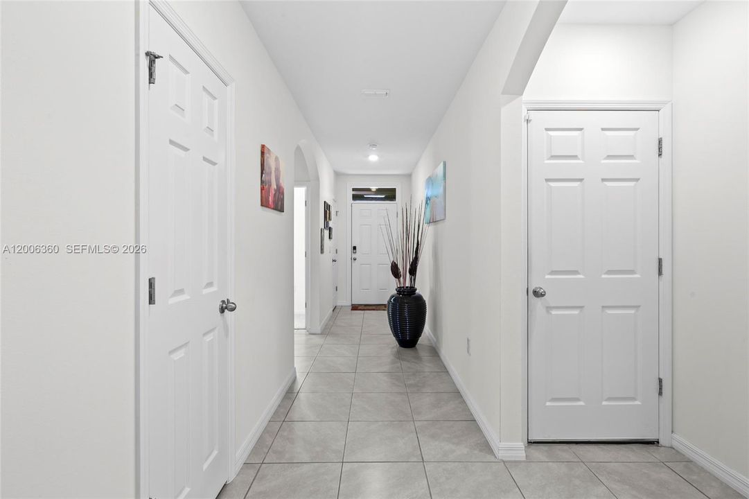 For Sale: $357,000 (4 beds, 2 baths, 1830 Square Feet)