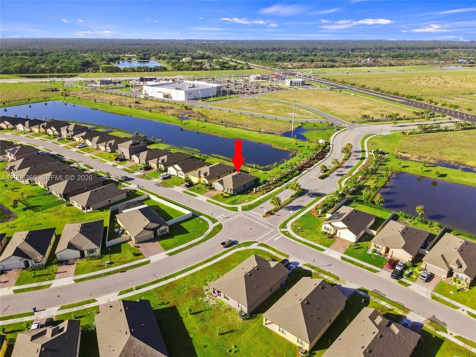 For Sale: $349,999 (4 beds, 2 baths, 1830 Square Feet)