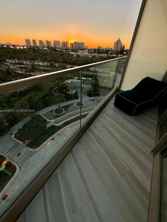 En Venta: $3,100,000 (2 camas, 2 baños, 1506 Pies cuadrados)