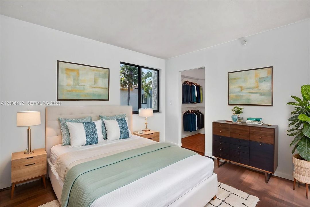 En Venta: $339,900 (3 camas, 2 baños, 1275 Pies cuadrados)