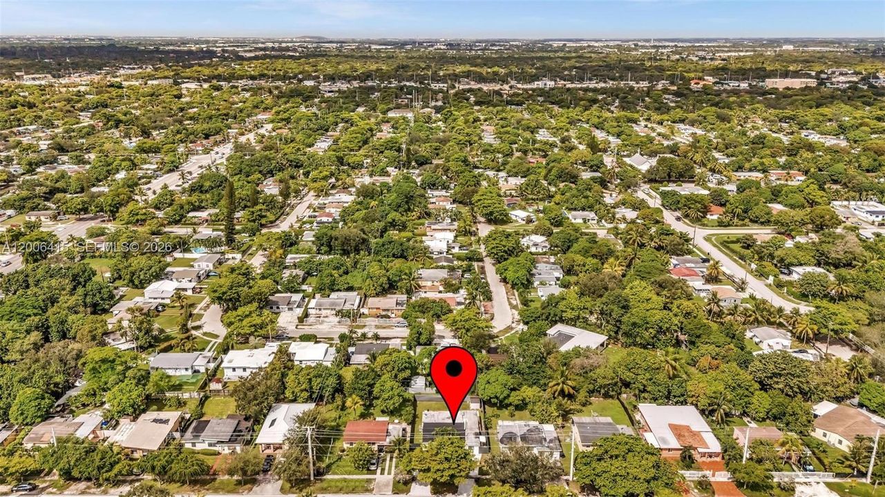 Vendido Recientemente: $649,000 (4 camas, 2 baños, 1724 Pies cuadrados)