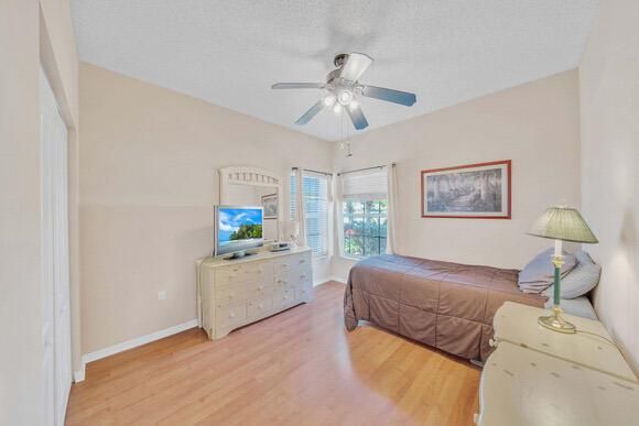 16 Guest Bedroom B (1)