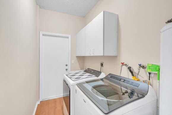 5 Laundry Room (2)
