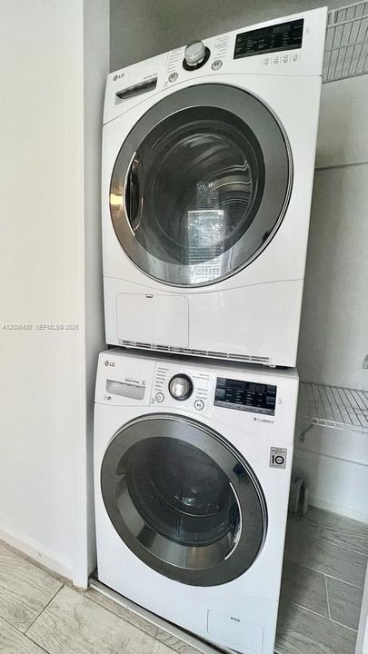 Active With Contract: $1,850 (1 beds, 1 baths, 502 Square Feet)